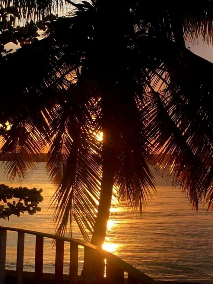 Pousada Raio De Sol - Ilha De Itaparica- Catu A 150 M Da Praia Bagian luar foto